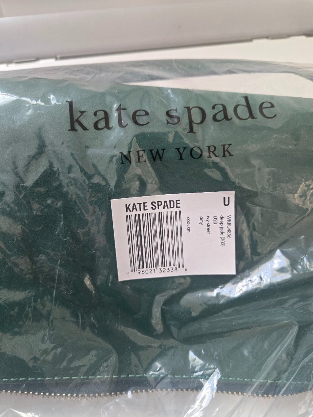 Kate Spade Purse - Picture 2 of 4